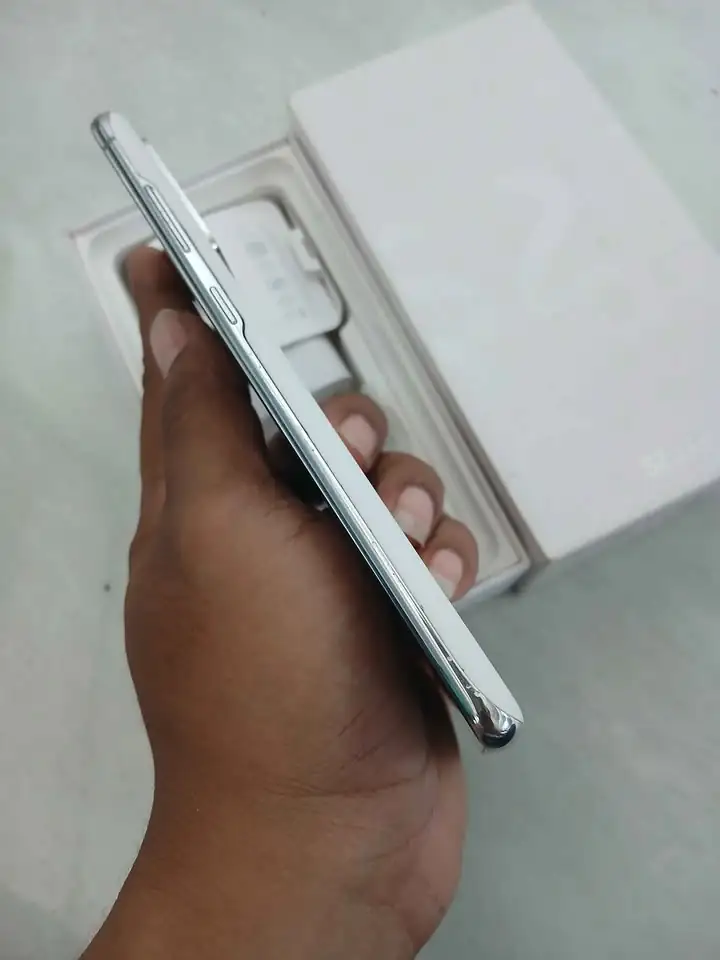 Samsung S20Fe Ram 8/128gb Mulus Lengkap fullset SEGEL