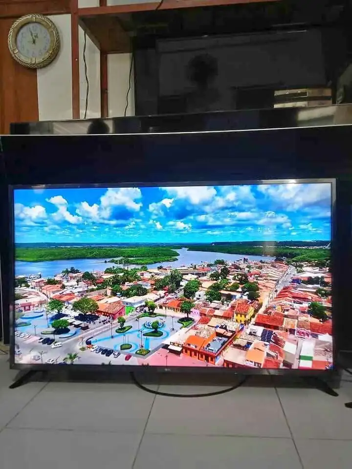 Led LG 50″ UHD,4K,Smart tv,Digital
