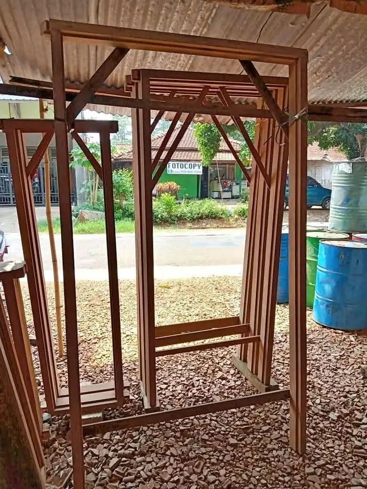 Jual Kusen Pintu