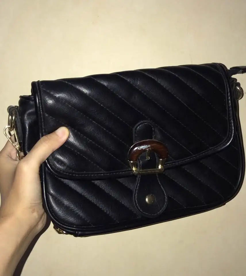 dijual tas masih sangat bagus