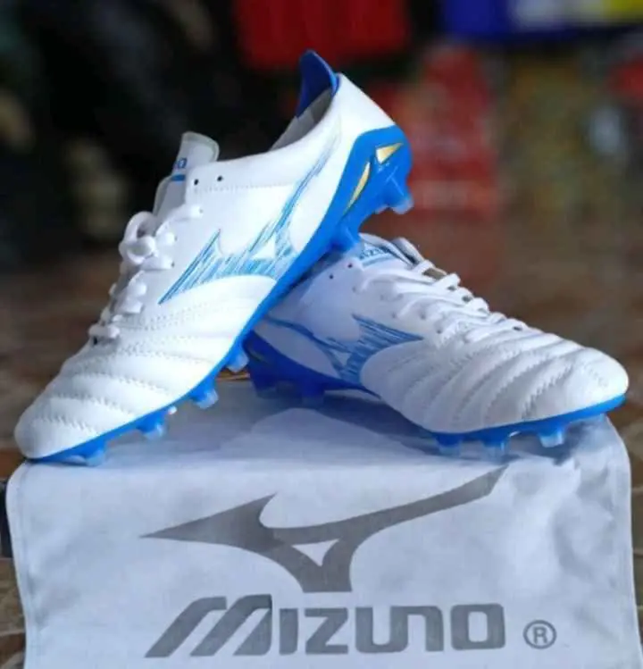 Sepatu Bola Mizuno Neo 4 Pro