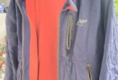 Dijual Jaket Arei 200 nego – resleting saku kanan kirin dan leher doll