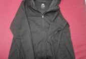 Jaket Running Uniqlo Anti UV Slim Fit Windbreaker