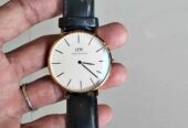 Jam tangan pria DW Original