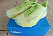 Sepatu RUNNING