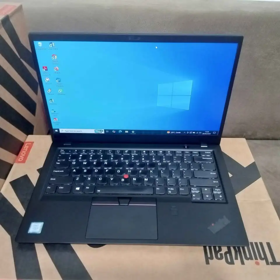 Laptop Thinkpad X1 carbon i5 gen8 Ram 8gb SSD 256gb keyboard becklight