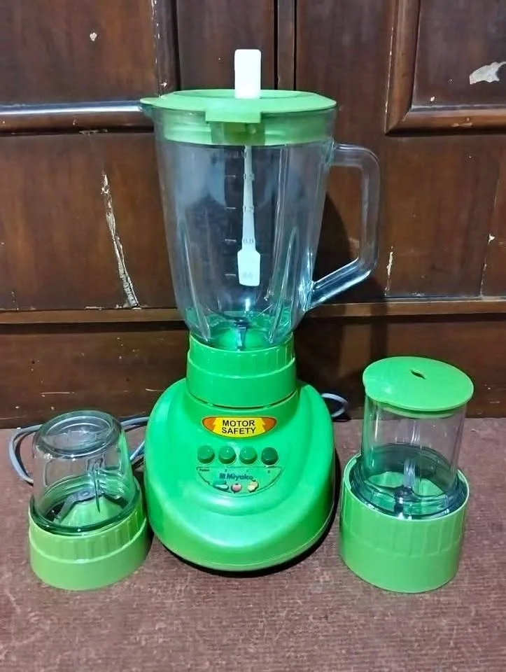 Blender Miyako 2 speed Gelas kaca