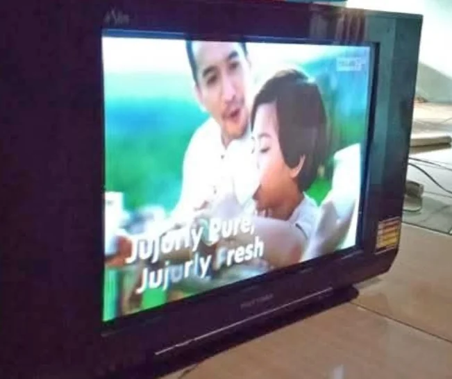 Tv tabung 21 in politron slim
