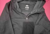 Jaket Running Uniqlo Anti UV Slim Fit Windbreaker