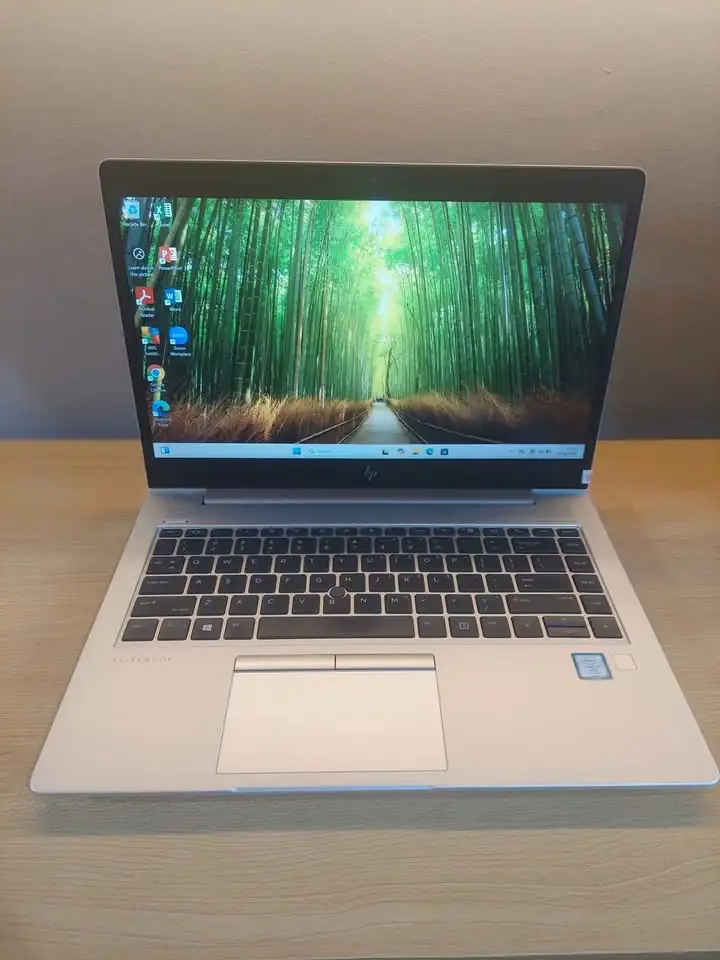 Laptop mewah HP elitebook 830 G6 touchscreen i7 ram 16 GB slim mulus n