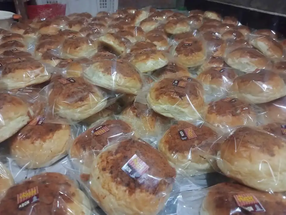 Aneka macam roti manis spesial merdeka