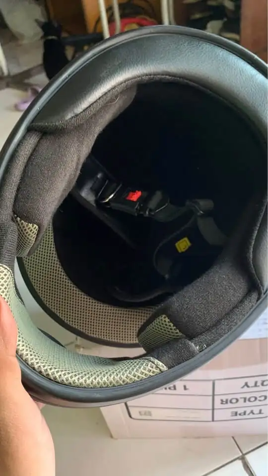 monggo di jual helm masih bangus