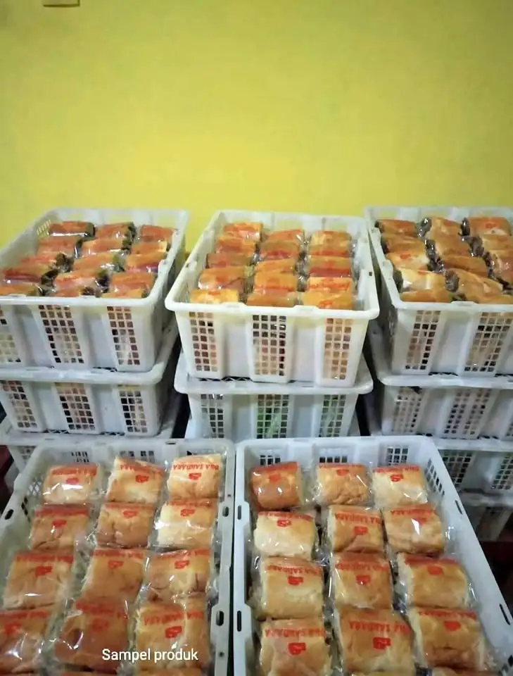 Roti gulung DUA SAUDARA