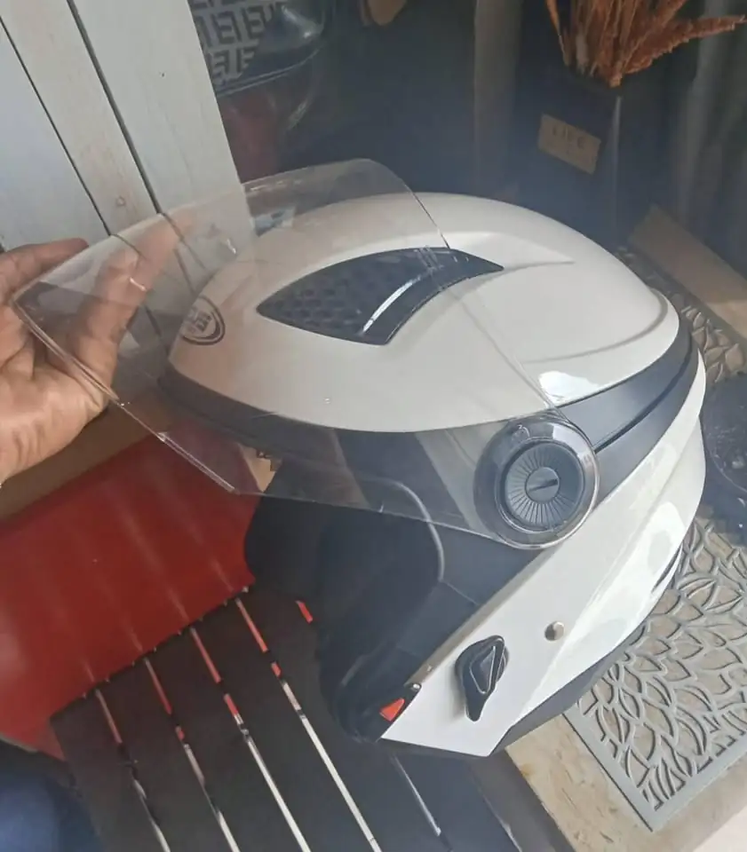 BU DijuaL Helm Halfface Zeus ZS 610 warna putih double visor originaL