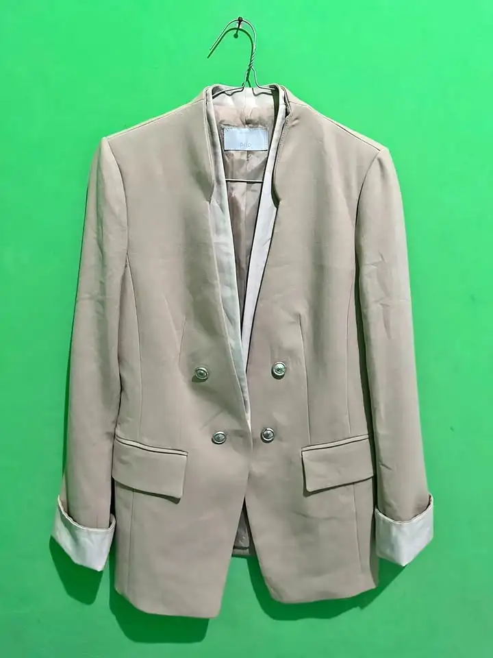 BU CEPAT !!! JAS CEWEK / BLAZER WARNA COKSU UKURAN S. SLIMFIT PRELOVED