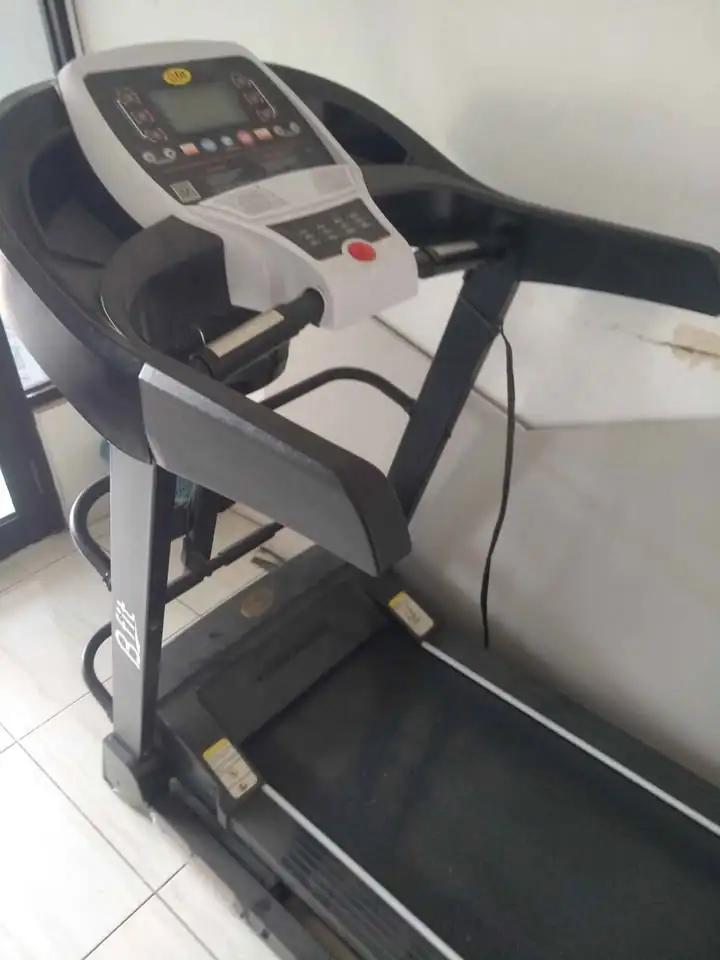 Treadmill elektrik second normal //bisa dilipat ukuran semicomersial /