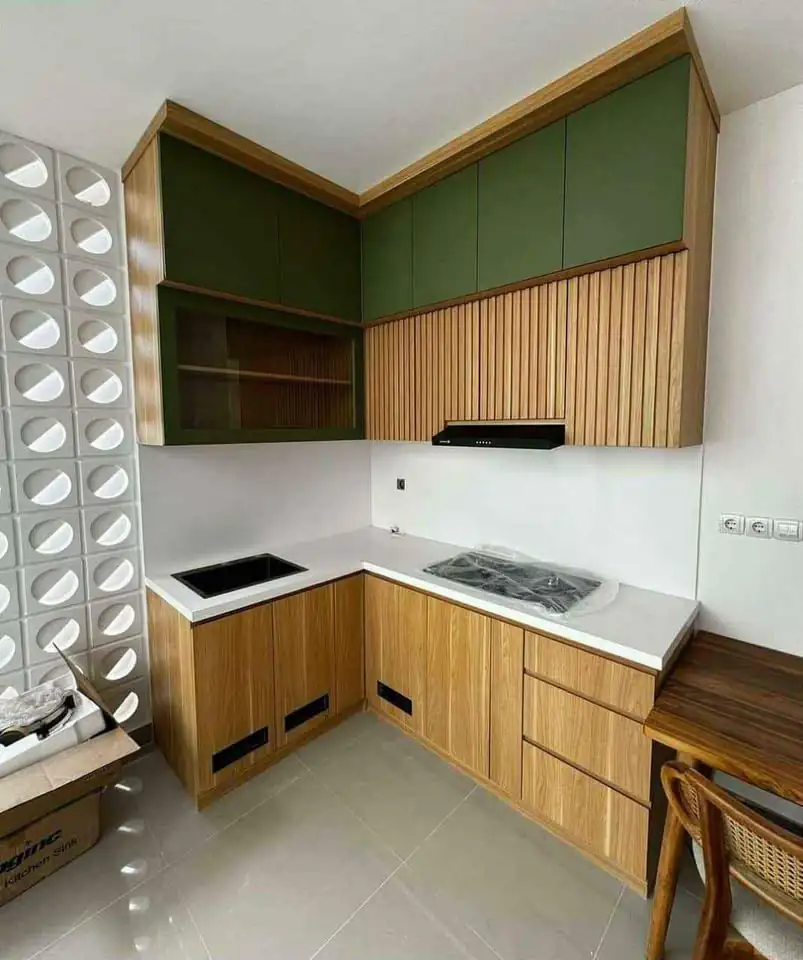 Interior rumah hpl Kichenset Lemari baju Meja rias Divan ranjang