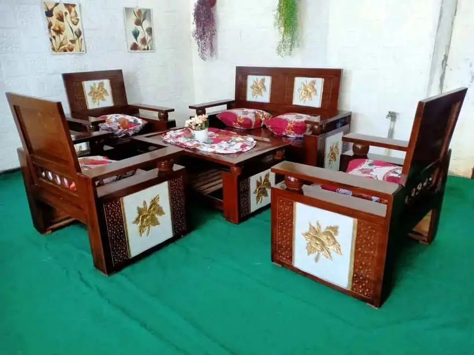 KURSI TAMU JATI Rp900