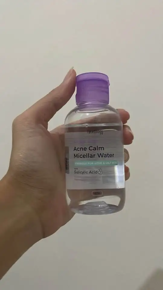Skincare moisturizer dll