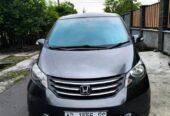 2011 Honda freed