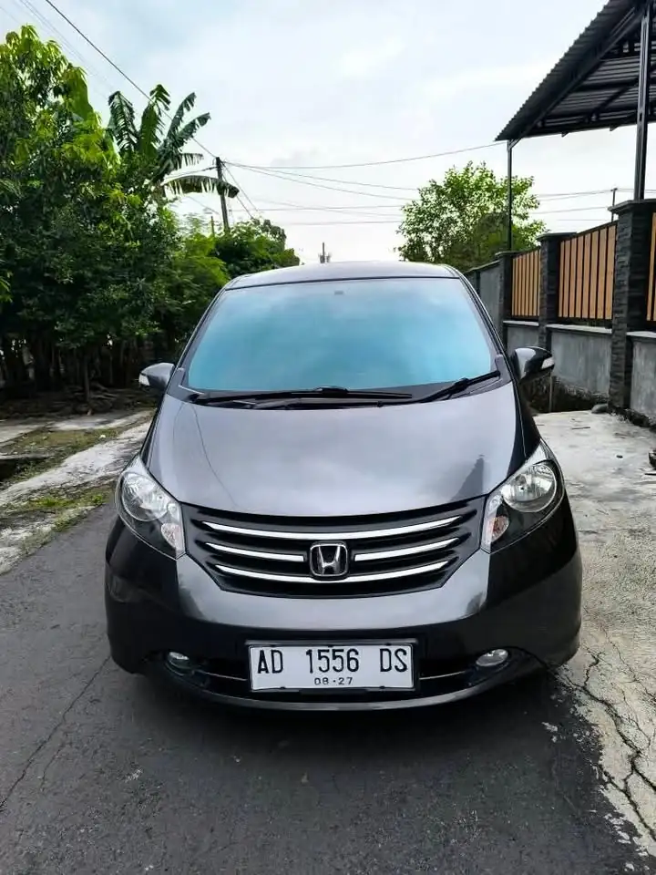 2011 Honda freed