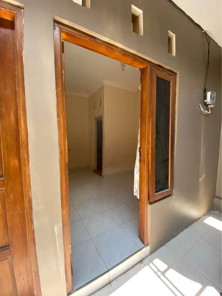 Ruang Pribadi Disewakan Rp450 rb/bulan