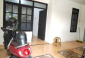 Di Kontrakkan Rumah