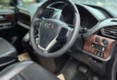2019 BU TOYOTA VOXY PANORAMIC SUNROOF hari ini harus jadi uang