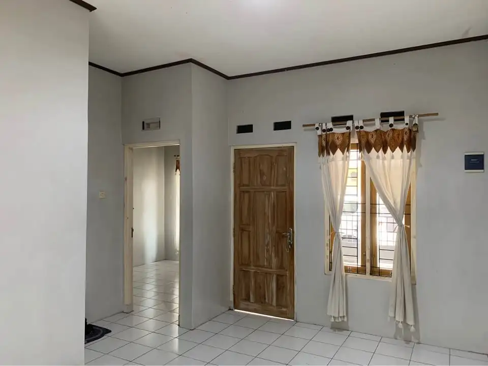 Private room for rent / years