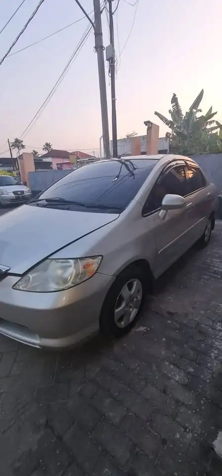 2003 Honda city