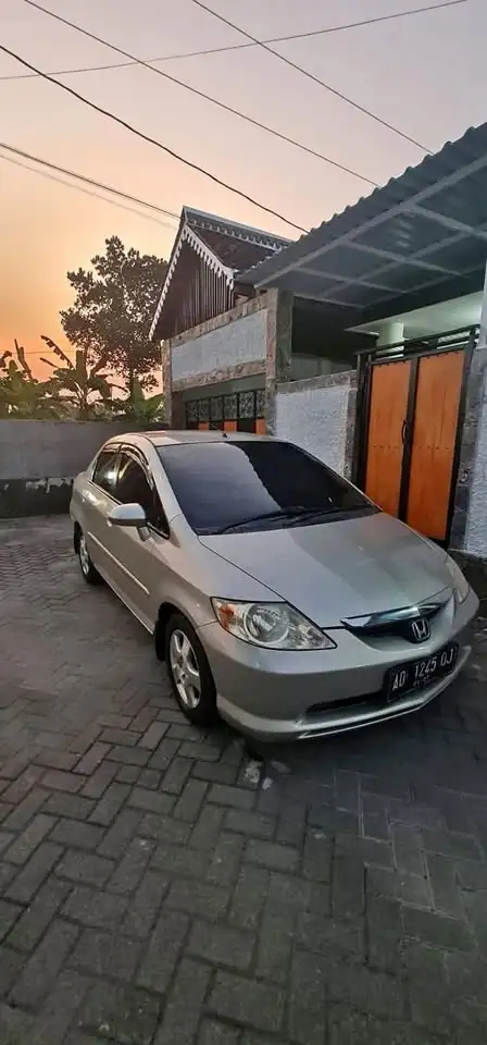 2003 Honda city