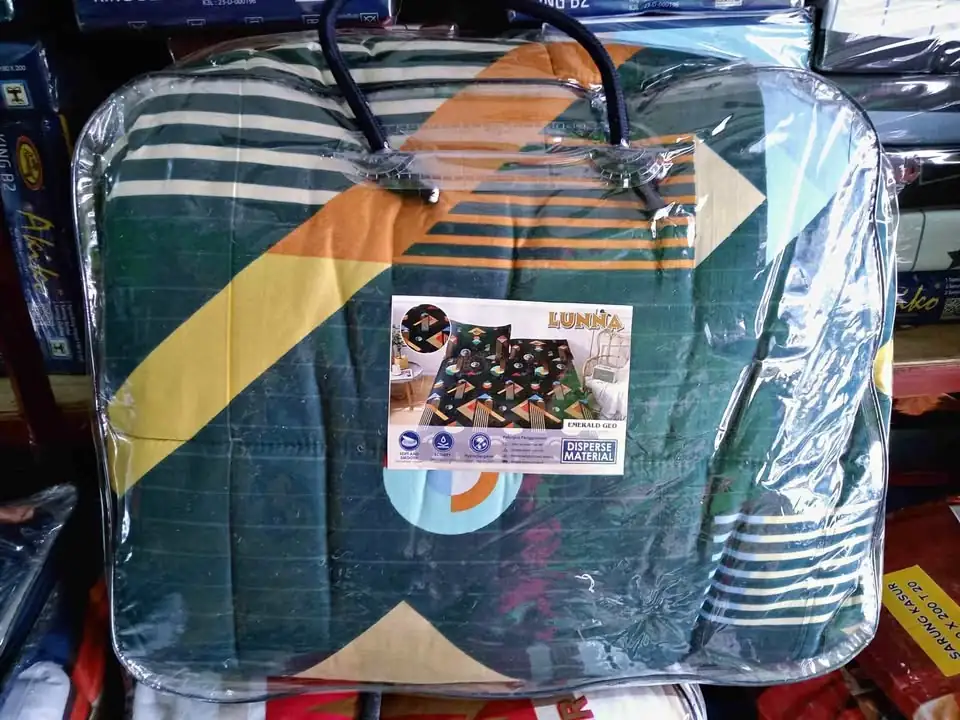 Bedcover Merk LUNNA