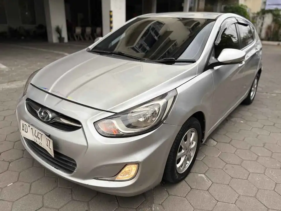 HYUNDAI GRAND AVEGA 1.4 AT 2012 (HATCHBACK)