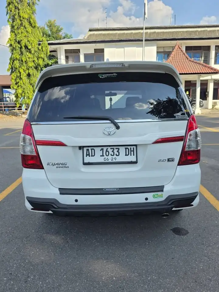 2014 Toyota innova
