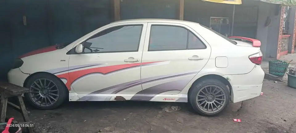 2004 Toyota vios