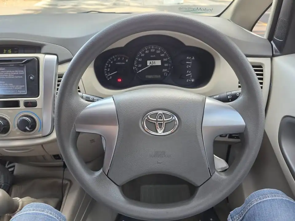 2014 Toyota innova