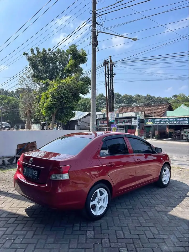 2012 Toyota vios