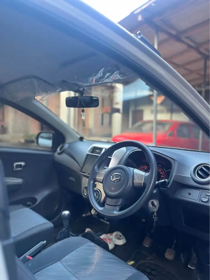 Daihatsu Ayla tahun 2014