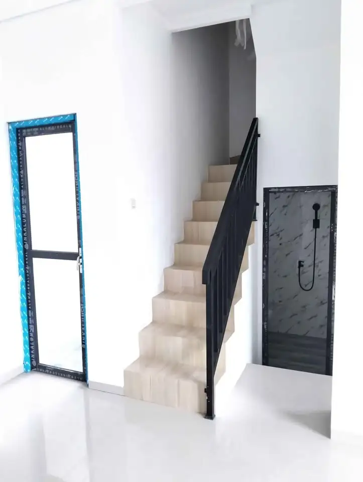 3 KT 2 KM – Rumah