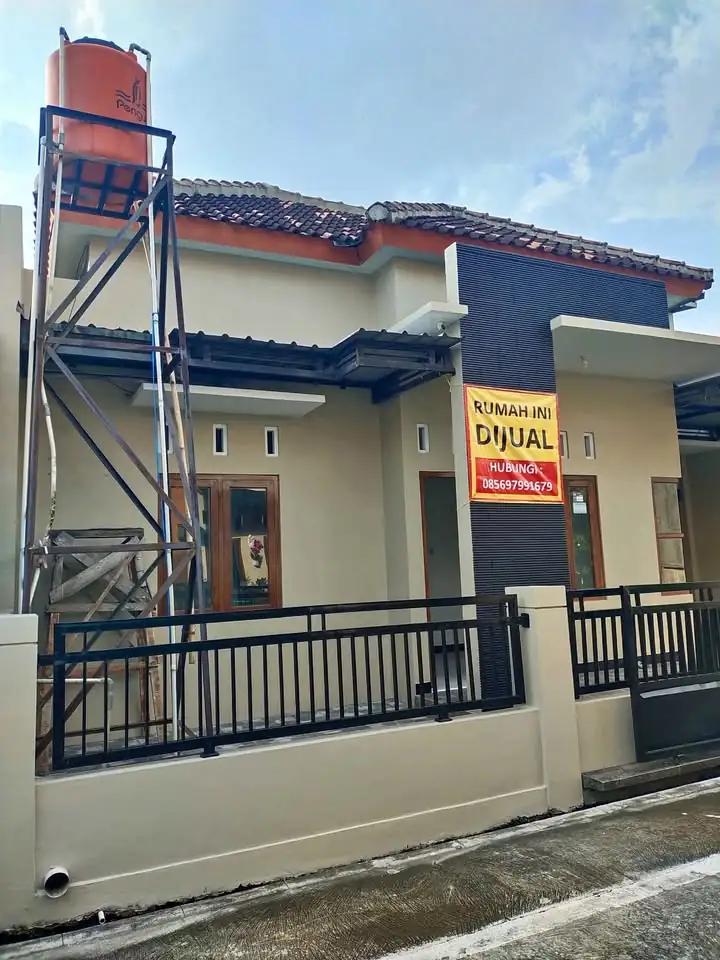 2 KT 1 Kamar Mandi – Rumah