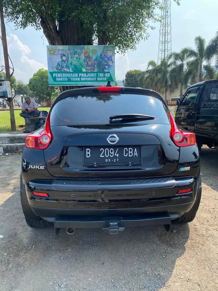 Nissan Juke RX 2011 matic hitam top , Lokasi Sidareja Cilacap di jual