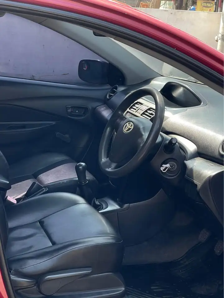 2012 Toyota vios