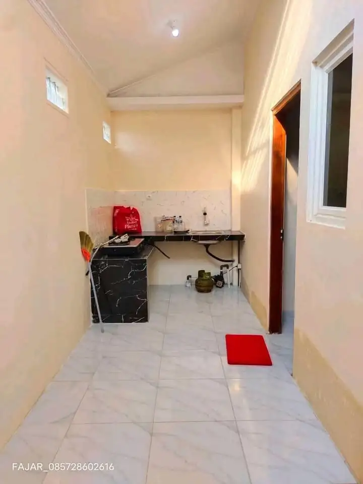 Di Jual Rumah siap huni Lokasi Karang bener, kemang