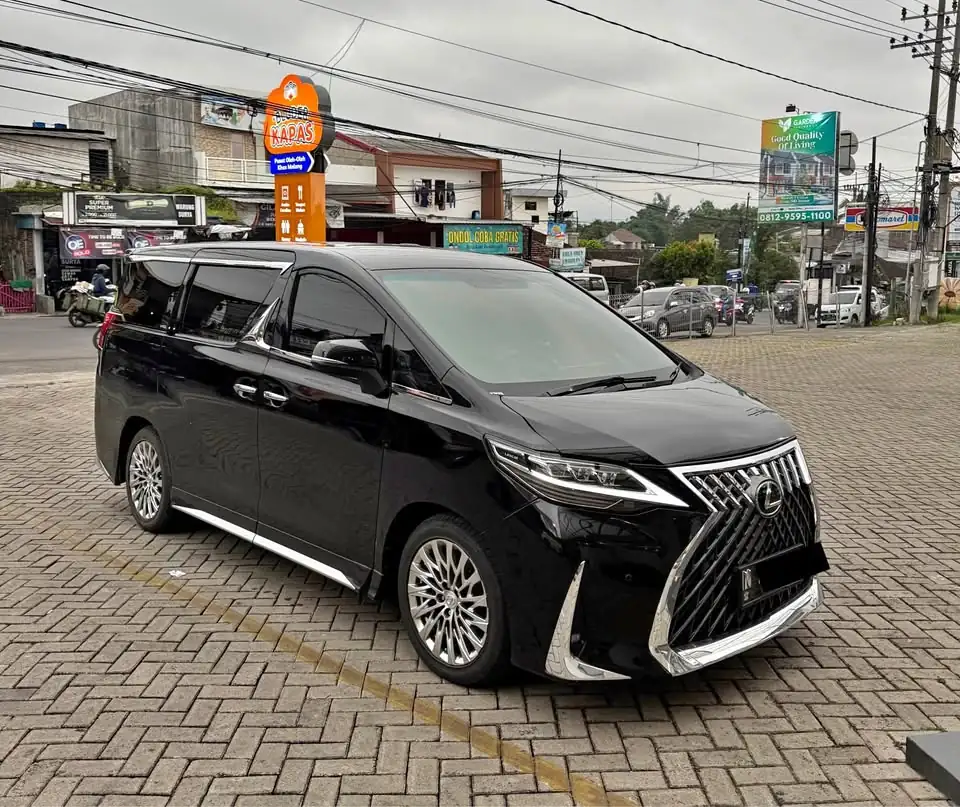 2011 Toyota alphard