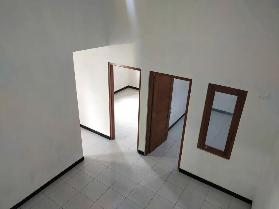 2 KT 1 Kamar Mandi – Rumah