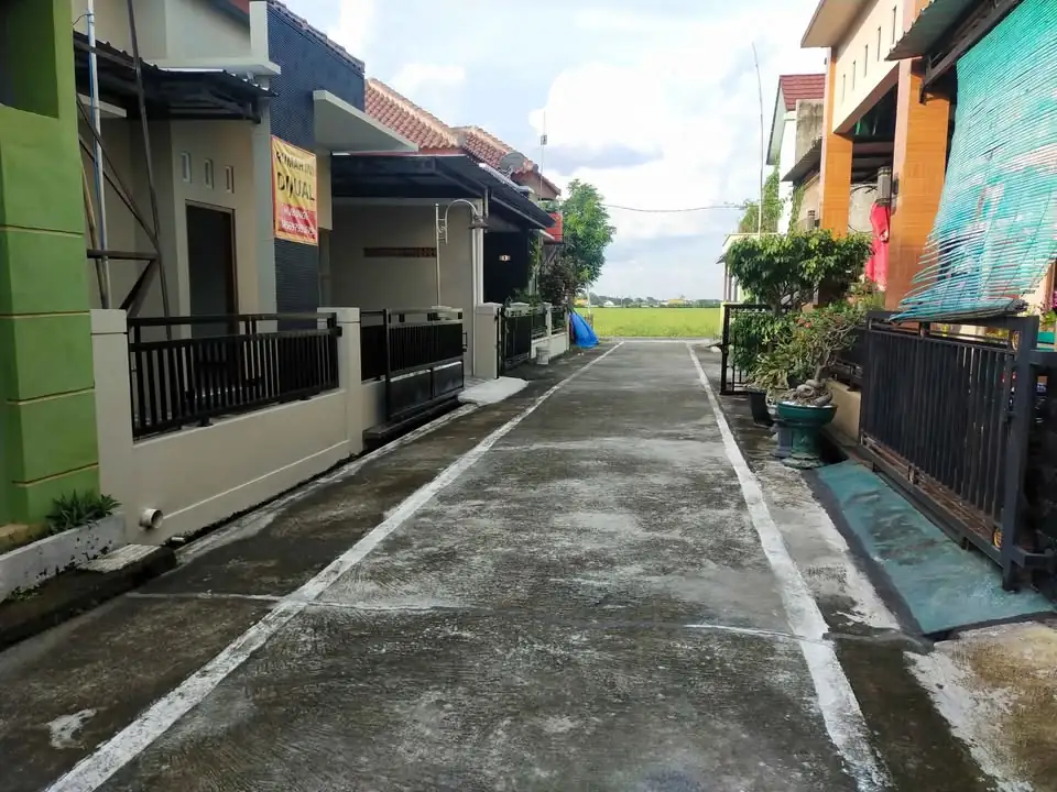 2 KT 1 Kamar Mandi – Rumah
