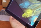 Laptop 2 in 1, touchscreen, bisa jadi tablet