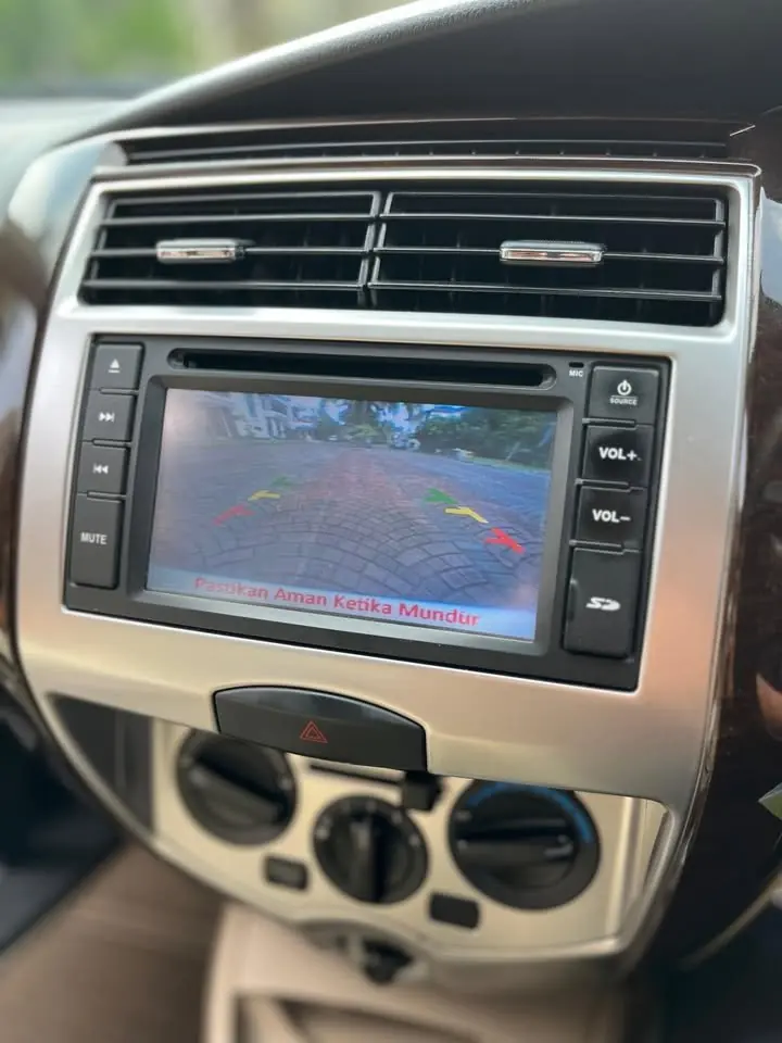 2013 Nissan grand livina hws matic