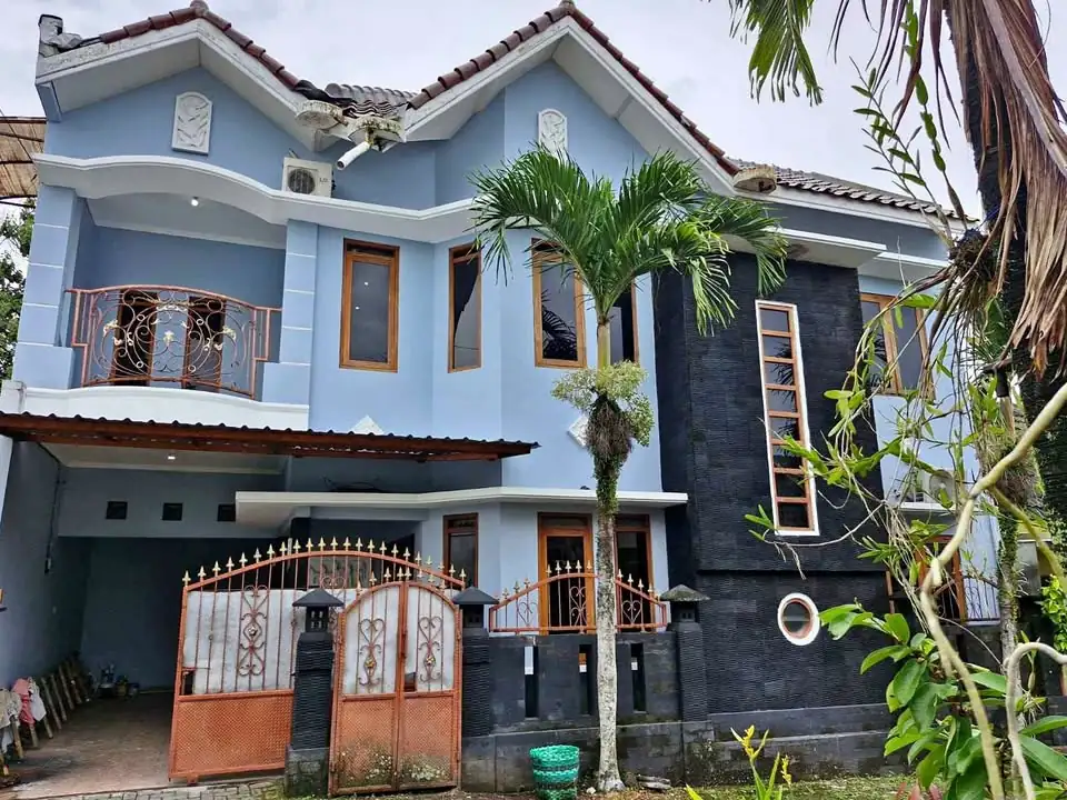 4 KT 3 KM – Rumah disewakan