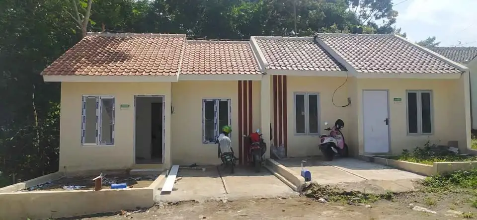 2 KT 1 Kamar Mandi – Rumah